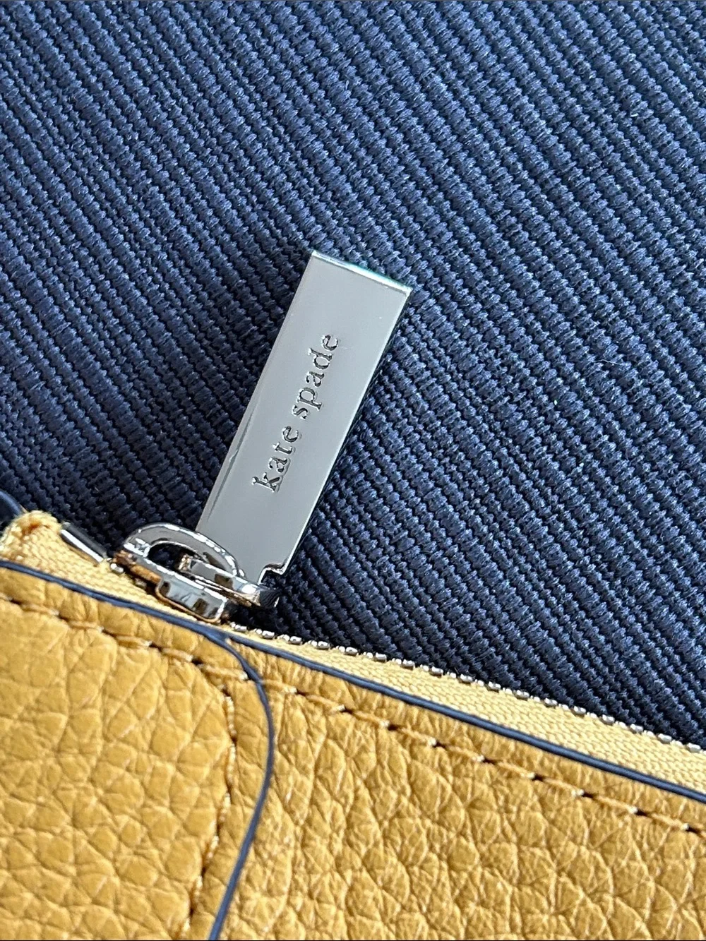 Kate Spade Lena wristlet